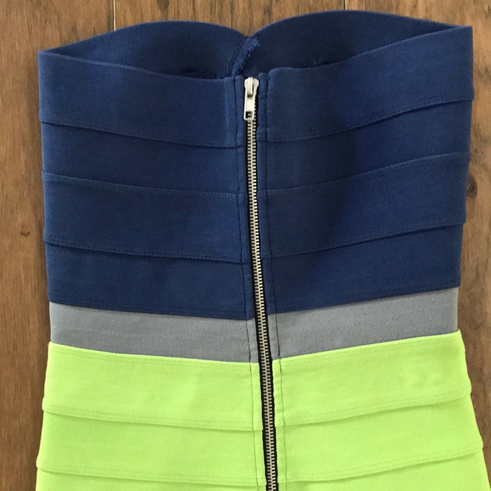 Hppleasure Doing Business Color-Block Dress - image 6